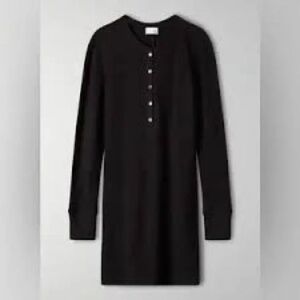 Aritzia Wilfred Free Ava Waffle Henley Dress
